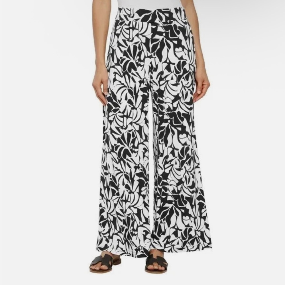 Three Dots Women's Pull-On Pant Print (Black and White)